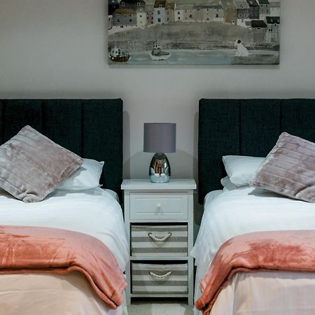 Pass The Keys Peaceful & Coastal 2 Bedroom Cottage Cardigan Buitenkant foto