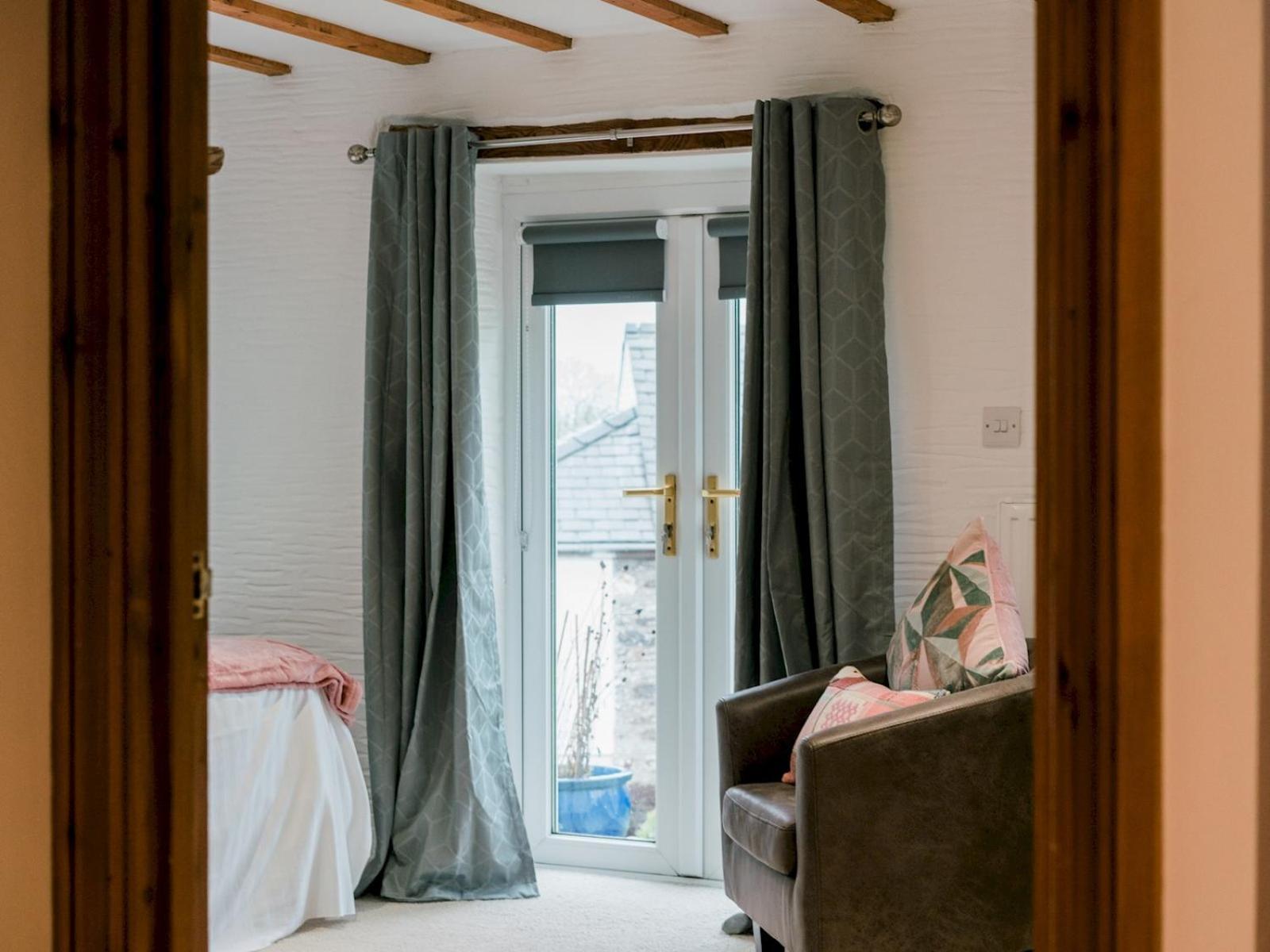 Pass The Keys Peaceful & Coastal 2 Bedroom Cottage Cardigan Buitenkant foto