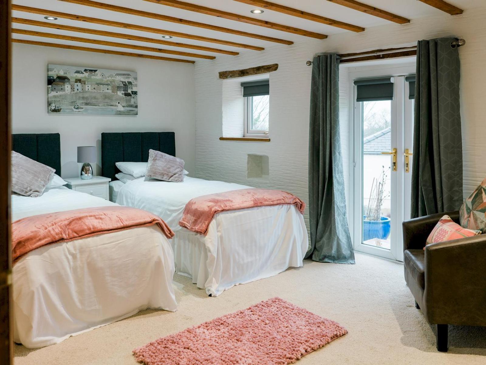 Pass The Keys Peaceful & Coastal 2 Bedroom Cottage Cardigan Buitenkant foto