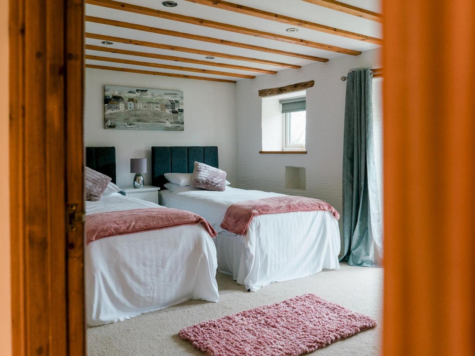 Pass The Keys Peaceful & Coastal 2 Bedroom Cottage Cardigan Buitenkant foto