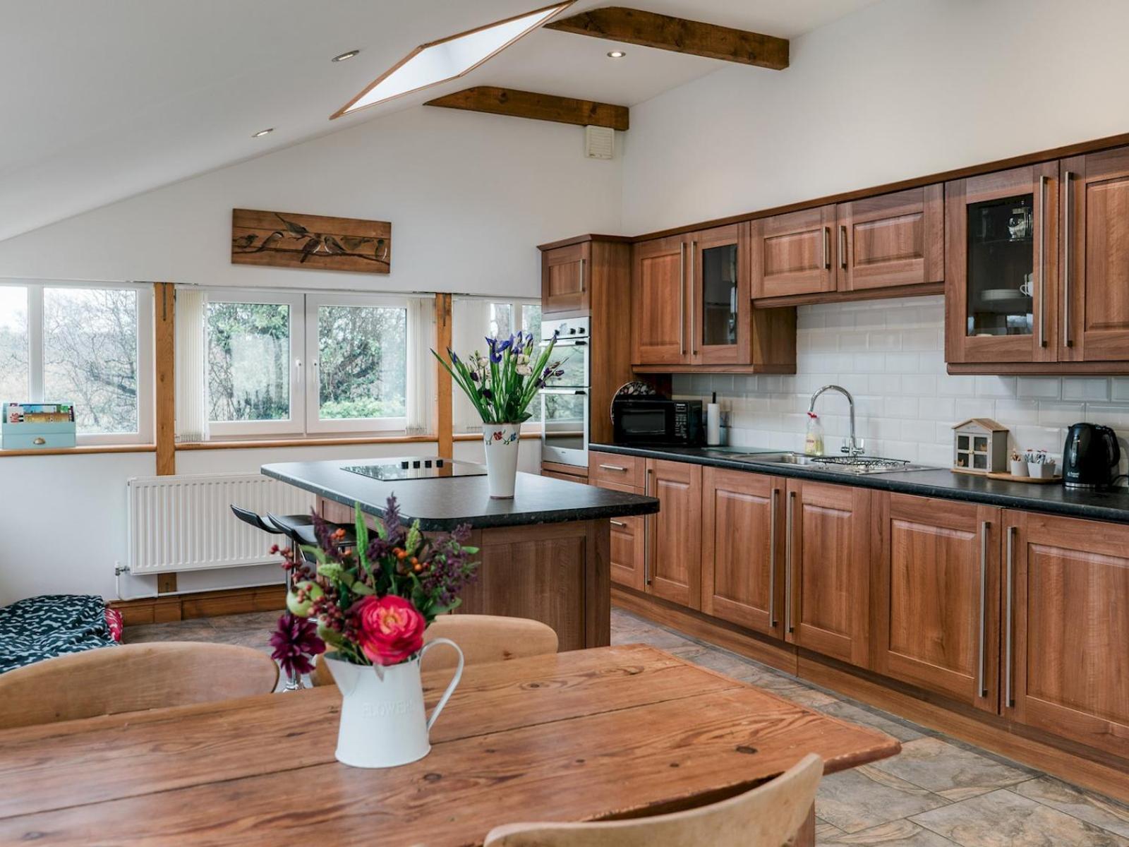 Pass The Keys Peaceful & Coastal 2 Bedroom Cottage Cardigan Buitenkant foto